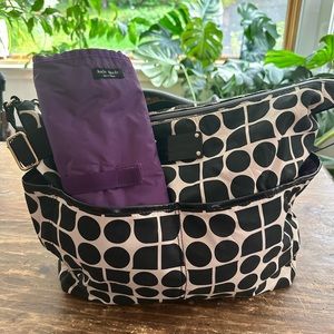 Kate Spade diaper bag, it’s in great shape, versatile with lots of pockets.